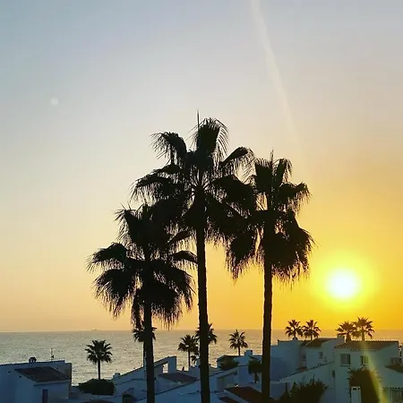 Miraflores Beachfront Penthouse *